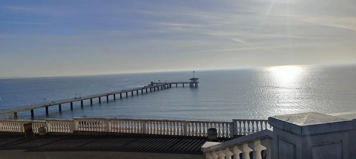 Luxury Sea Sunset Deluxe Apartment Burgas
