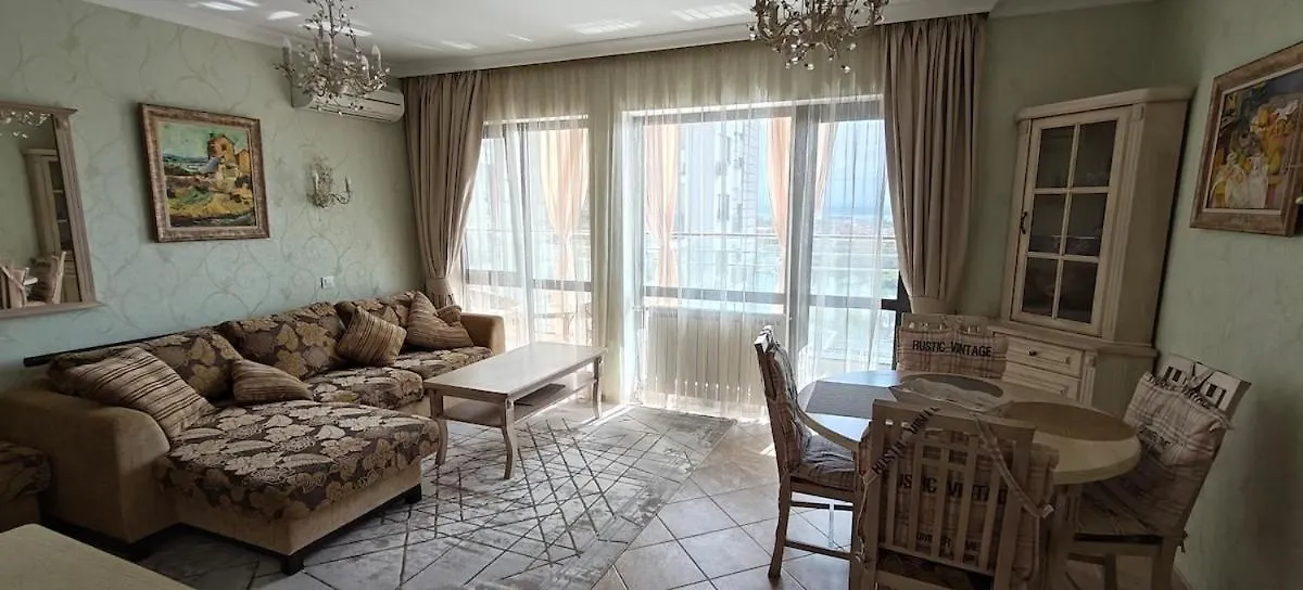 Luxury Sea Sunset Deluxe Apartment Burgas 0*,